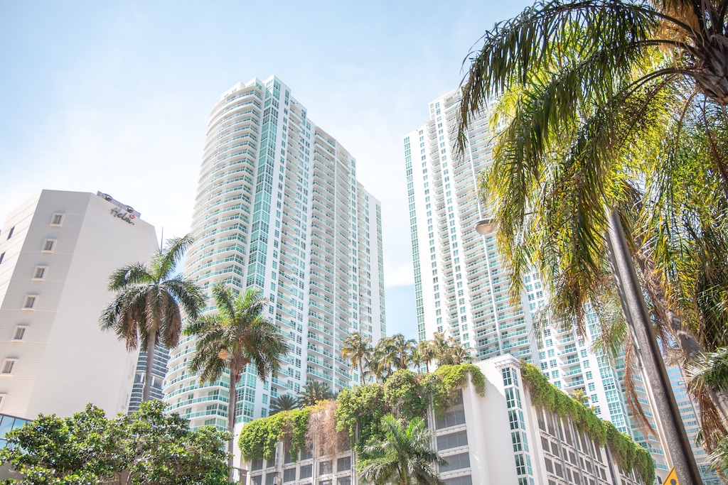 9 Reasons to Invest in Miami Multifamily Real Estate
